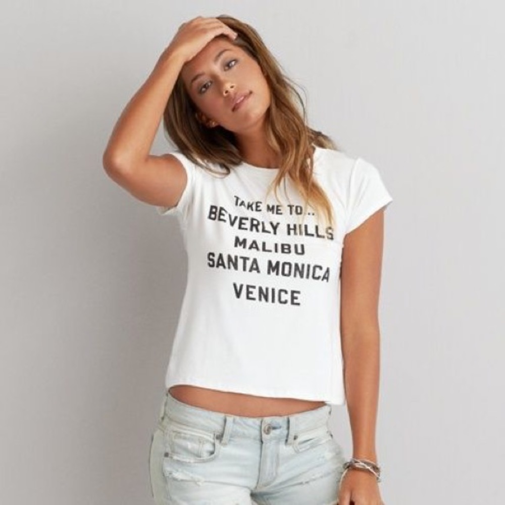 American Eagle soft white tee